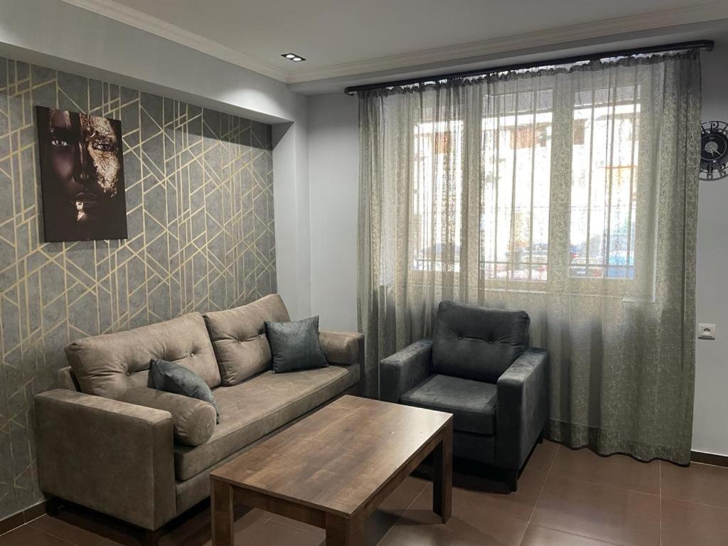 One Central Apartment Ереван Экстерьер фото